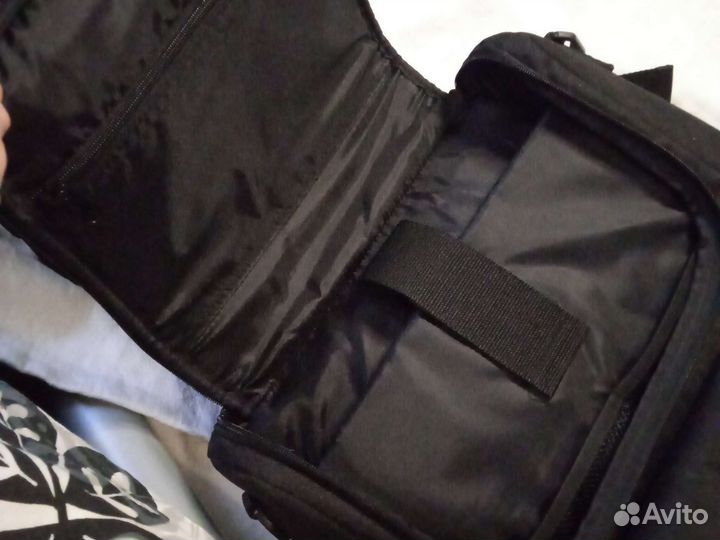 Сумка - рюкзак для ноутбука через одно плечо