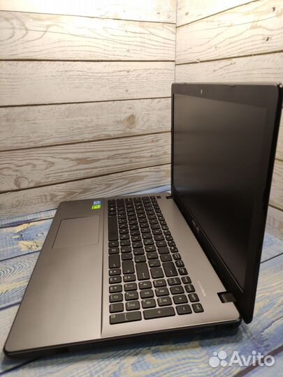Mощный Asus 15.6 Дюйма с Nvidia 2GB/core i5/8 Озу
