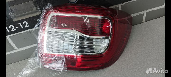 Фонарь задний правый и левый на Рено Логан 2