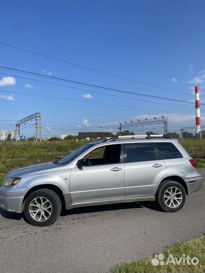 Mitsubishi Outlander 2.4 AT, 2003, 250 000 км