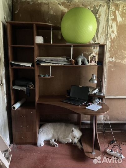 Компьютерный стол