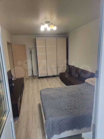 1-к. квартира, 40 м², 4/9 эт.