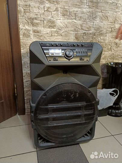 Блютуз колонка