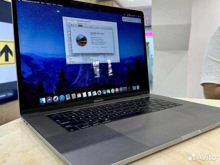 MacBook Pro 15 2017 16/500Gb