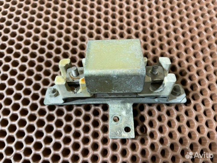 Сопротивление вентиляторов Mercedes-Benz E280 W124