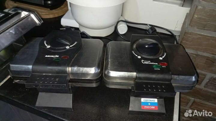 Электровафельница