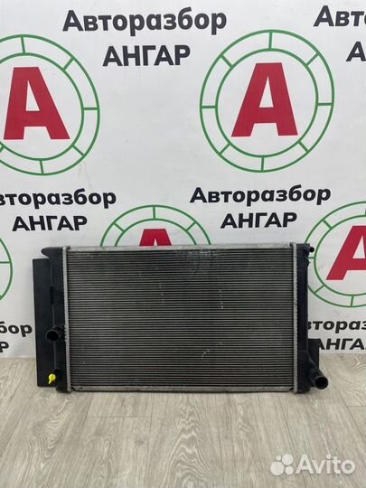 Радиатор охлаждения двигателя Toyota Auris ZRE151