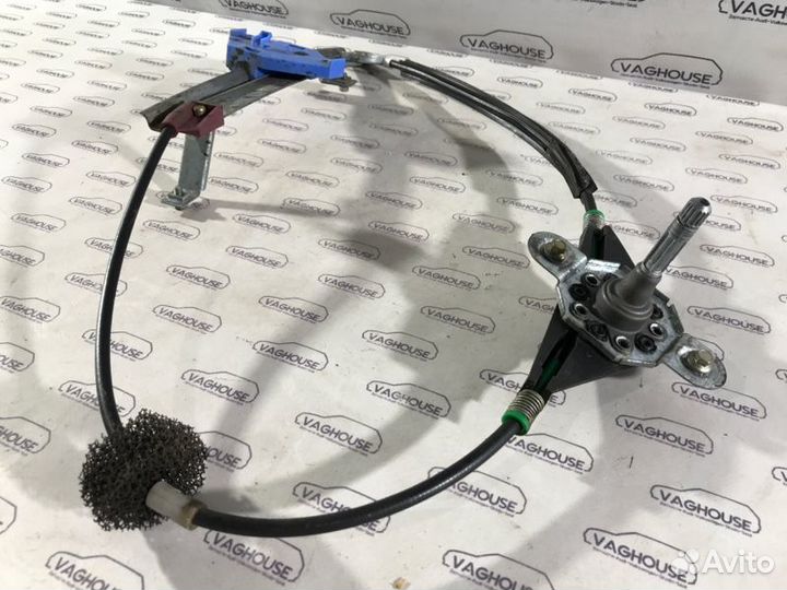 Стеклоподъемник задний правый Ford Mondeo MK 1