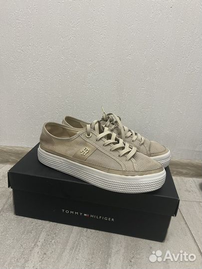 Tommy hilfiger кеды