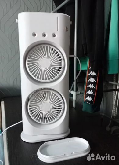 Настольный аккумуляторный вентилятор увлажнитель
