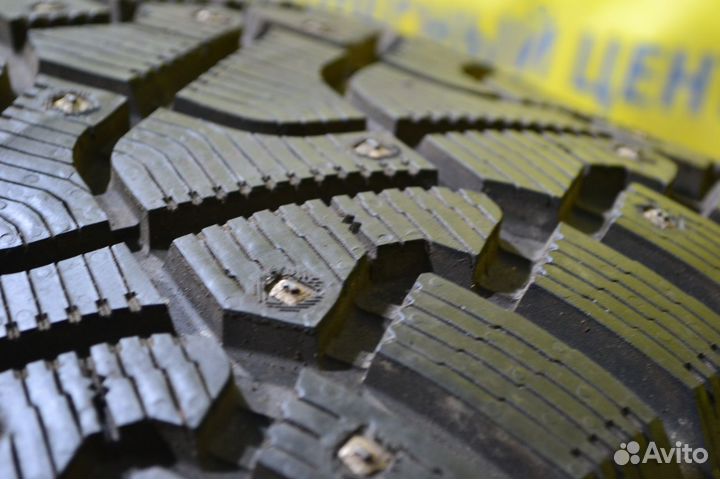 Pirelli Ice Zero 275/40 R20