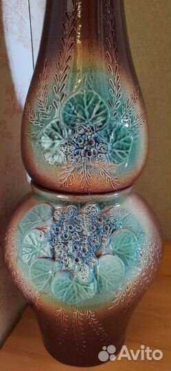 Две керамические вазы. Новые