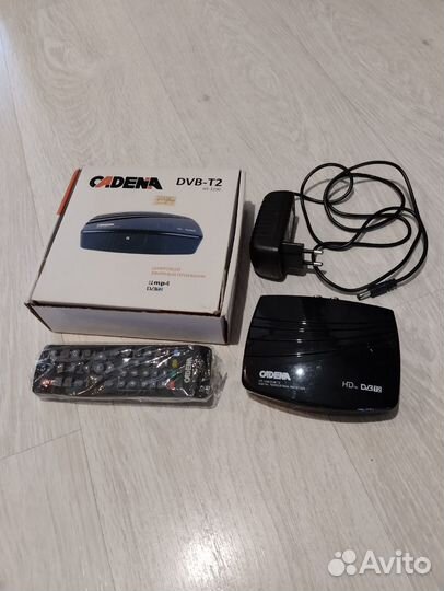 Тв приставка Cadena