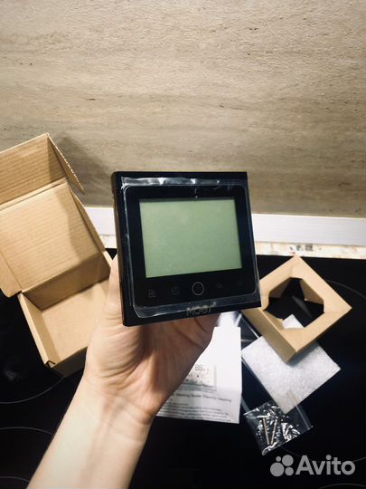 Умный терморегулятор для водяного теплого полаWiFi