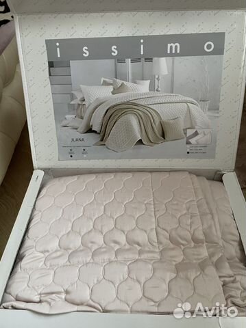 Покрывало и 2 наволочки Togas