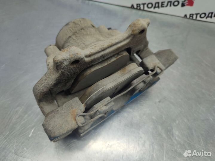 Суппорт передний правый Alfa Romeo 156 1999 г.в