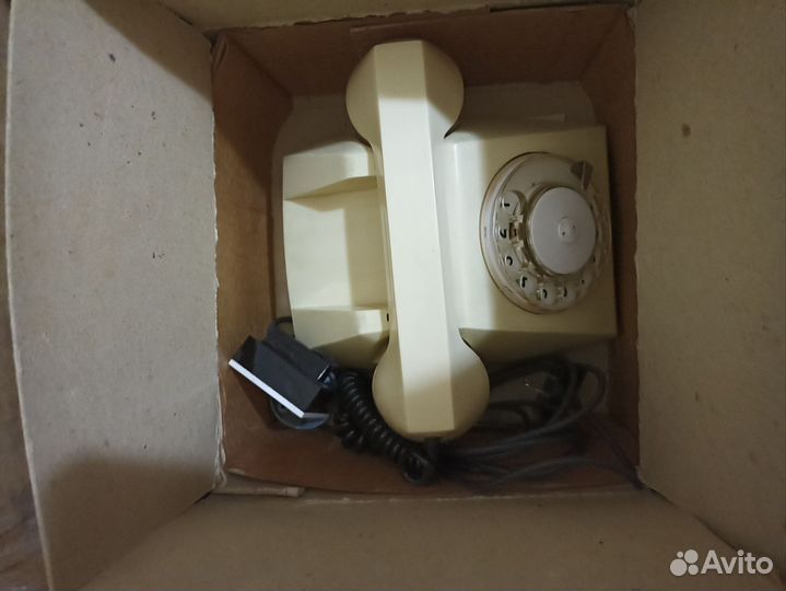 Стационарный телефон СССР