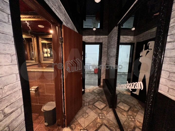 Помещение около метро