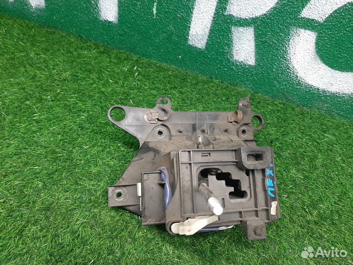 Селектор АКПП на Lexus GS300