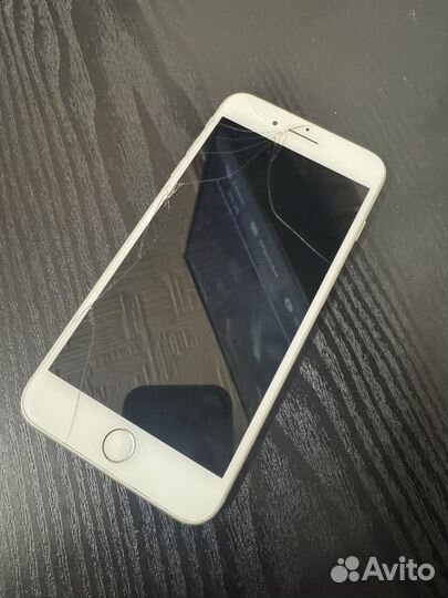 iPhone 8 Plus, 64 ГБ