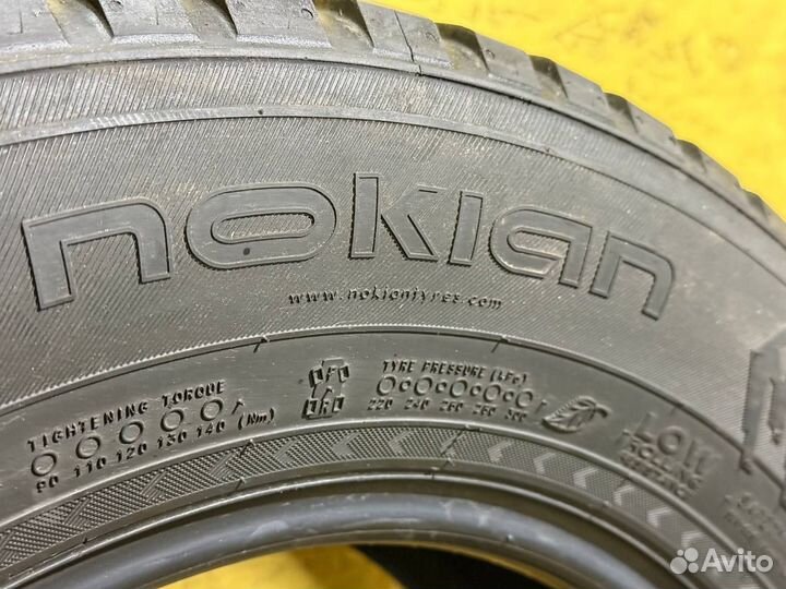 Nokian Tyres Hakkapeliitta 8 SUV 215/65 R16 102T