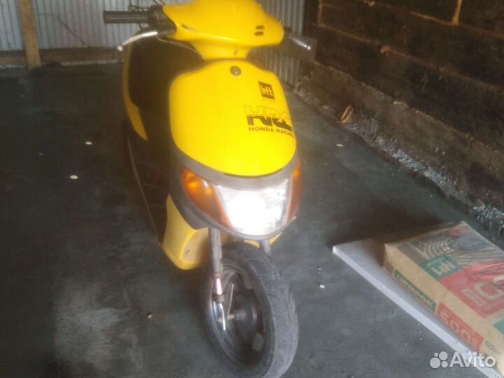 Скутер Suzuki lets сломан