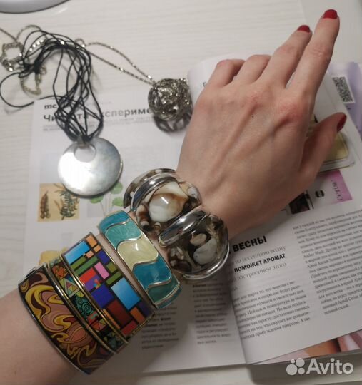 Браслеты и подвески