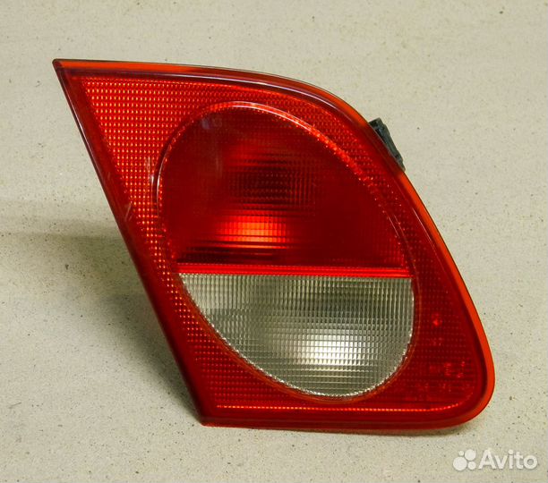 Фонарь задний левый внутренний MB W210