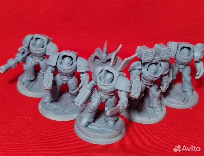 Warhammer 40000 миниатюры