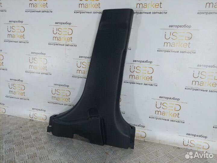 Обшивка стойки правая Kia Sportage 3 2 2013