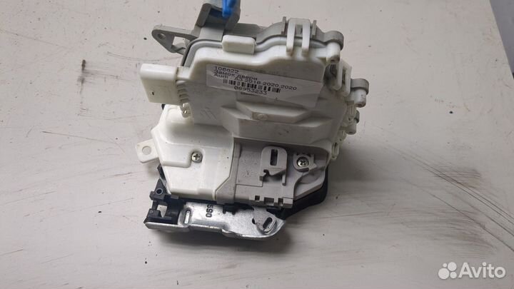 Замок двери Audi A3, 2020