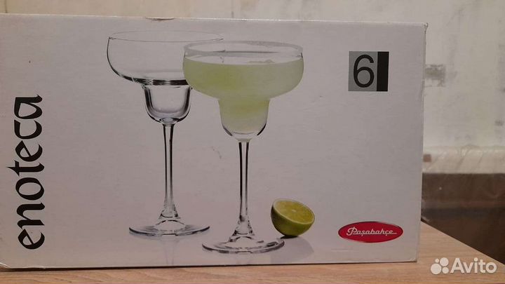 Набор бокалов