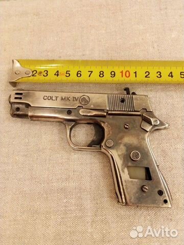 Зажигалка пистолет colt