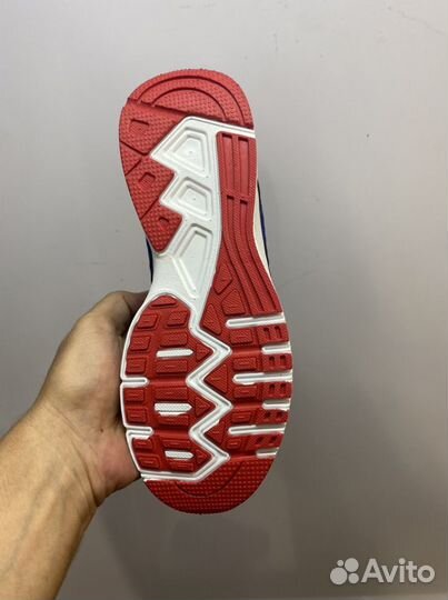 Кроссовки Nike Zoom 37 р