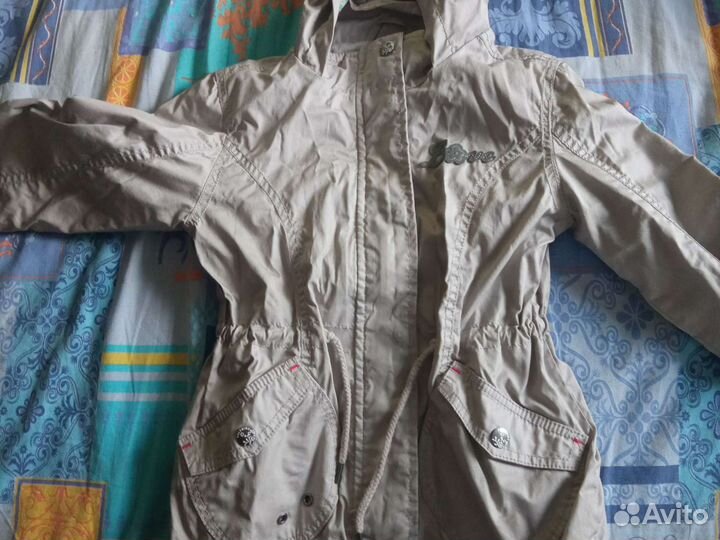 Куртка на девочку