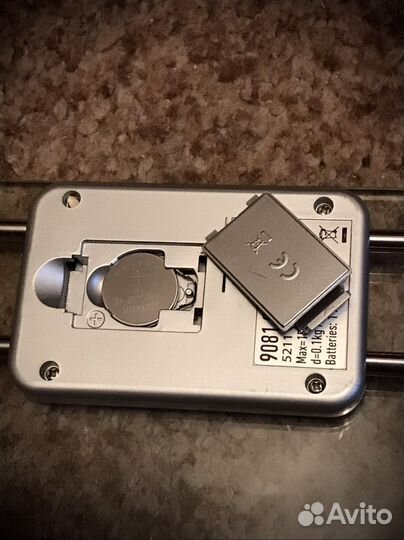 Весы напольные электронные