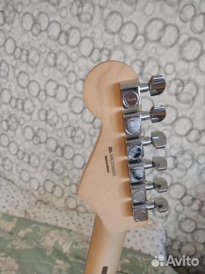 Fender player Stratocaster PF Polar White