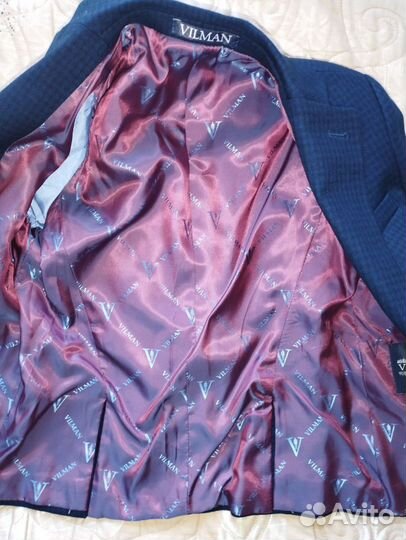 Школьная форма для мальчика 128-134 новый Vilman