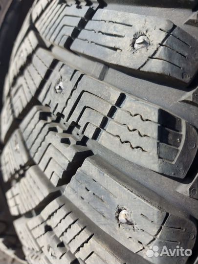 Goodyear Ultragrip Ice Arctic 195/65 R15