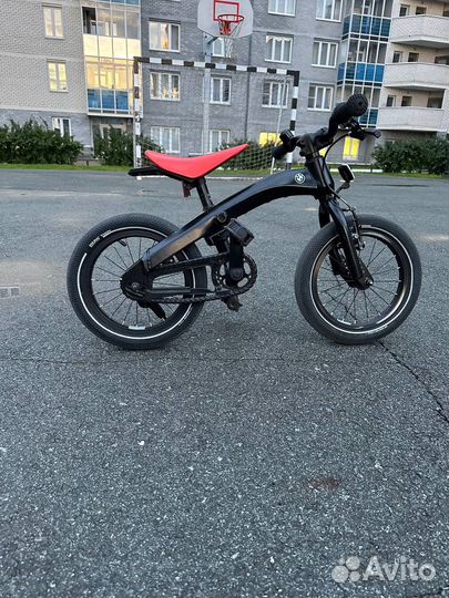 Детский велосипед BMW