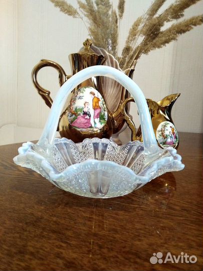 Антикварная ваза - корзинка