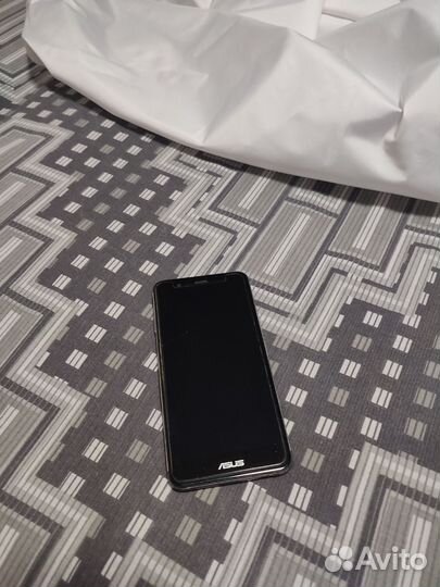 Asus ZenFone 3 Max ZC520TL, 2/16 ГБ