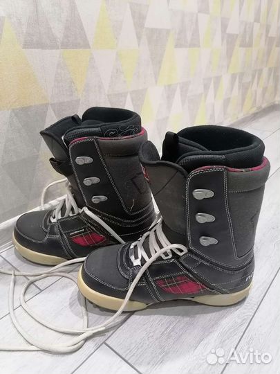 Сноубордические ботинки