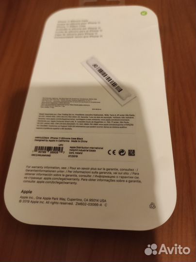 Чехол на iPhone 11новый оригинал