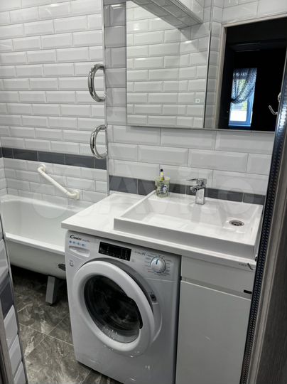 3-к. квартира, 64 м², 2/5 эт.