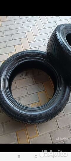 Goodyear UltraGrip 235/60 R18