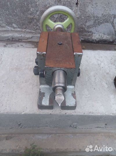 Ручной инструмент слесарный