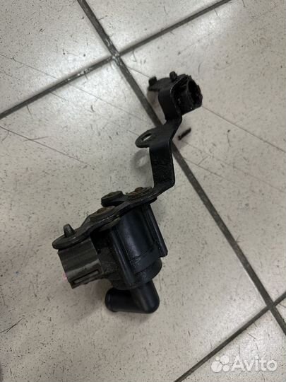 Насос системы охлаждения допол-ый Каравелла Т5