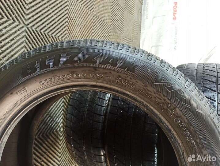 Bridgestone Blizzak VRX 205/55 R16 91S