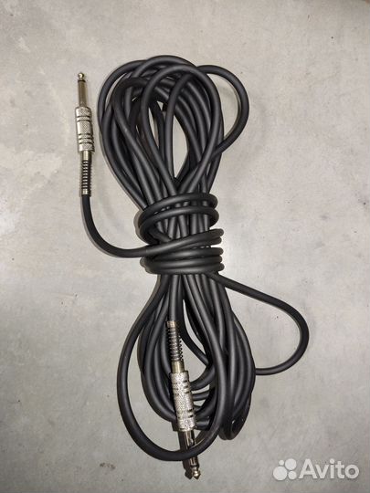 Кабель гитарный джек- джек 9 м хромированные